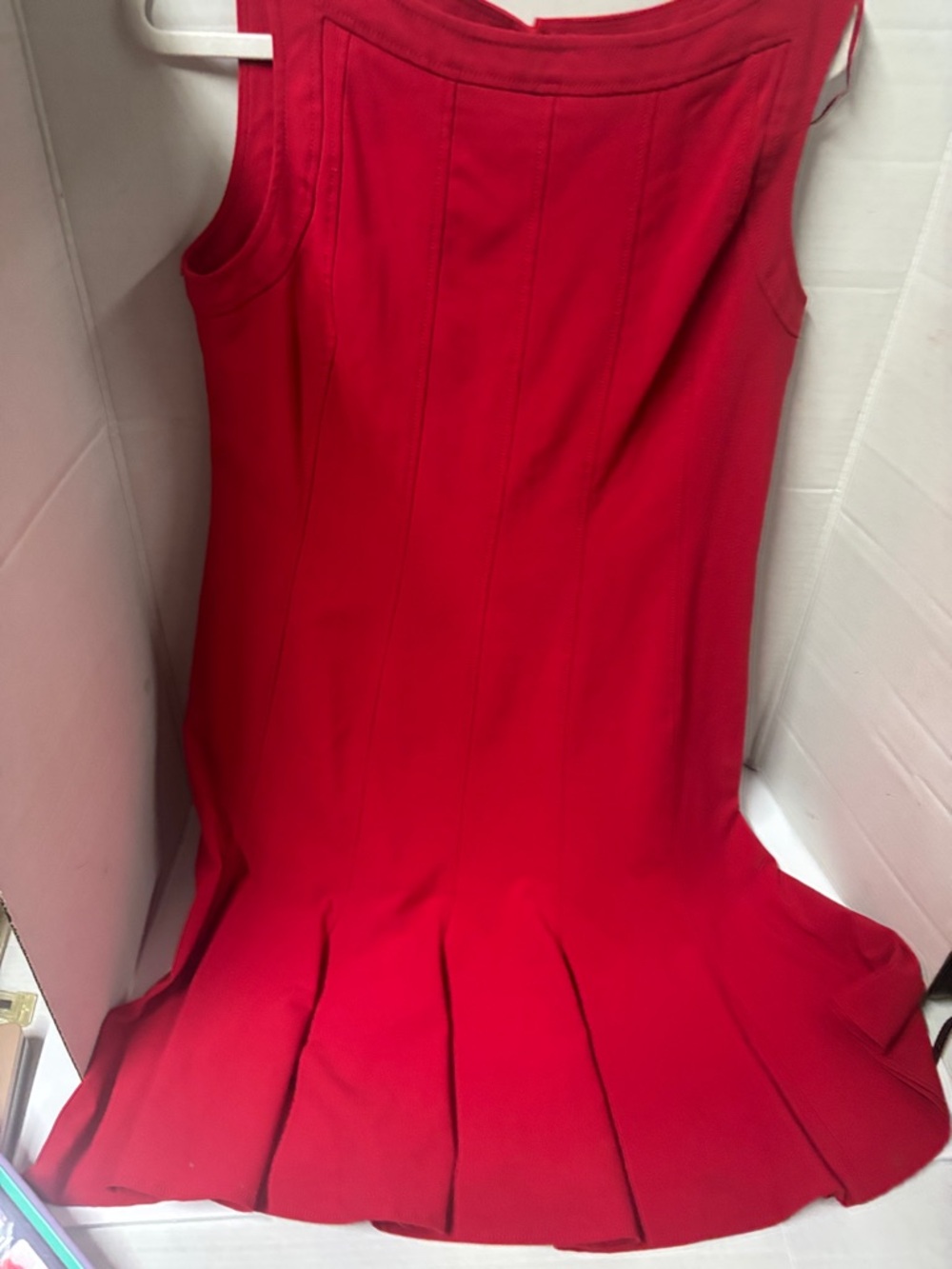 Sandra Darren Red Sleeveless Pleated-Hem Midi Dress
